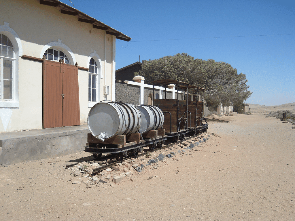 Historic first tram at Kolmanskop