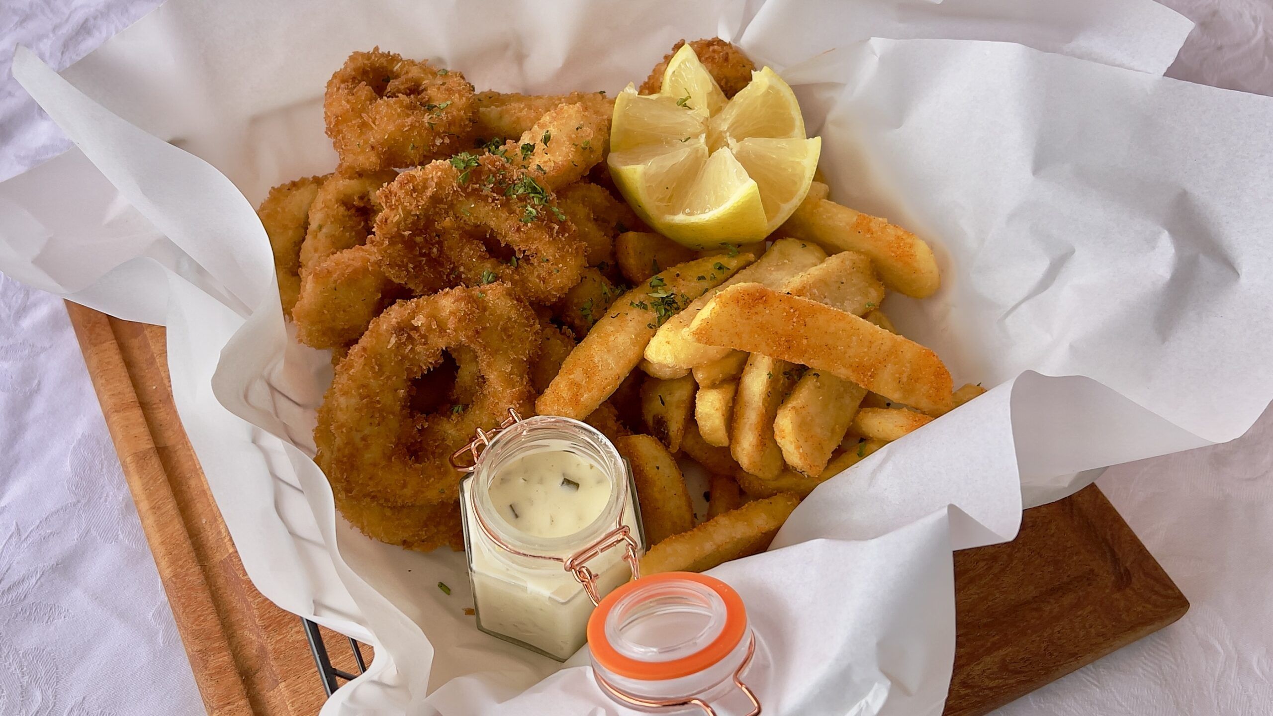 Crayfish Bar light meal